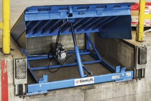 Rampe da carico SiemLift per aziende e aree logistiche a Lecco.
