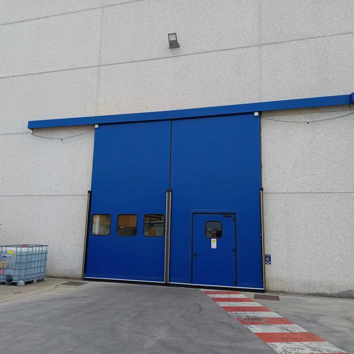 siemlift-portoni-scorrevoli-portone-scorrevole-senza-guida-inferiore